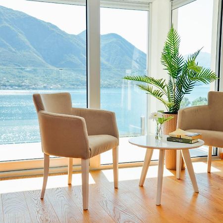 Ily Apartment With Sea View Котор Экстерьер фото