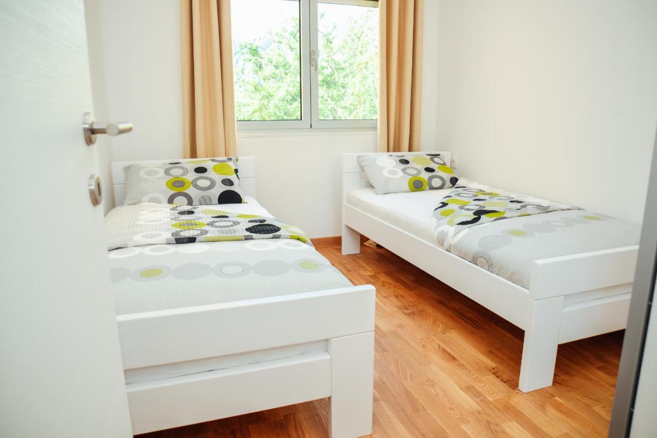 Ily Apartment With Sea View Котор Экстерьер фото